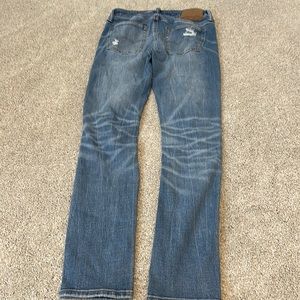 EUC American Eagle distressed straight leg jeans